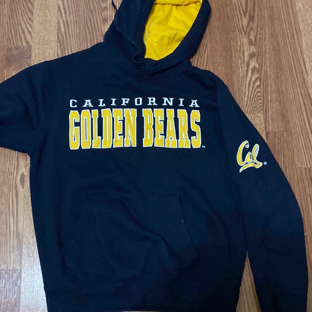 Berkeley hoodie/ pullover